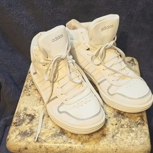 Adidas Hightop sneakers sz 7 1/2 usa